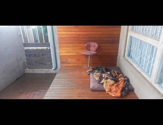 2 BEDROOM TOWNHOUSE FOR SALE IN SOUTH CREST